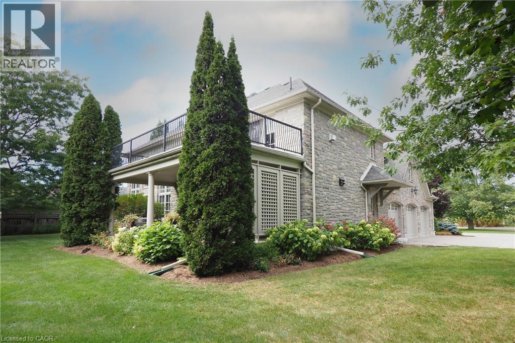 585 Kiwanis Park Drive, Kitchener, Ontario  N2K 3N8 - Photo 35 - 40866238
