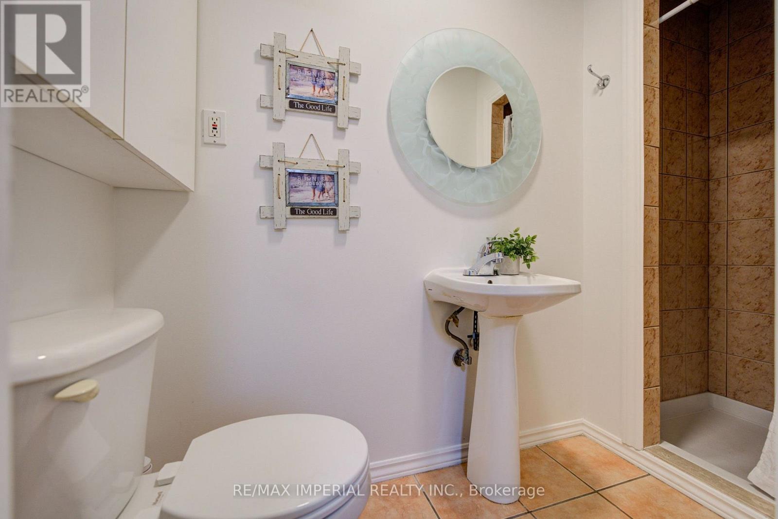 19 Penwick Crescent, Richmond Hill (North Richvale), Ontario  L4C 5B3 - Photo 16 - N13842300