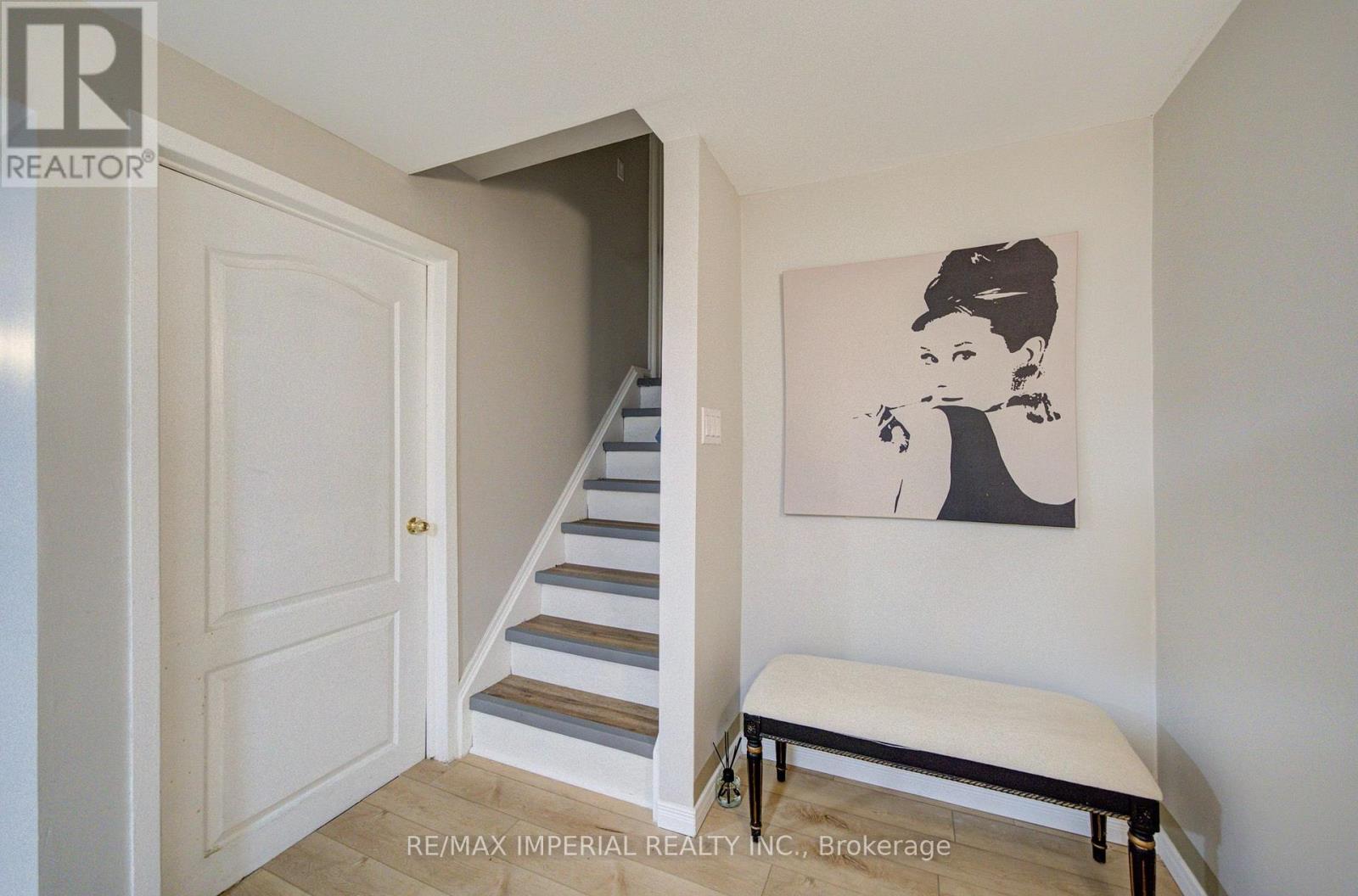 19 Penwick Crescent, Richmond Hill (North Richvale), Ontario  L4C 5B3 - Photo 35 - N13842300