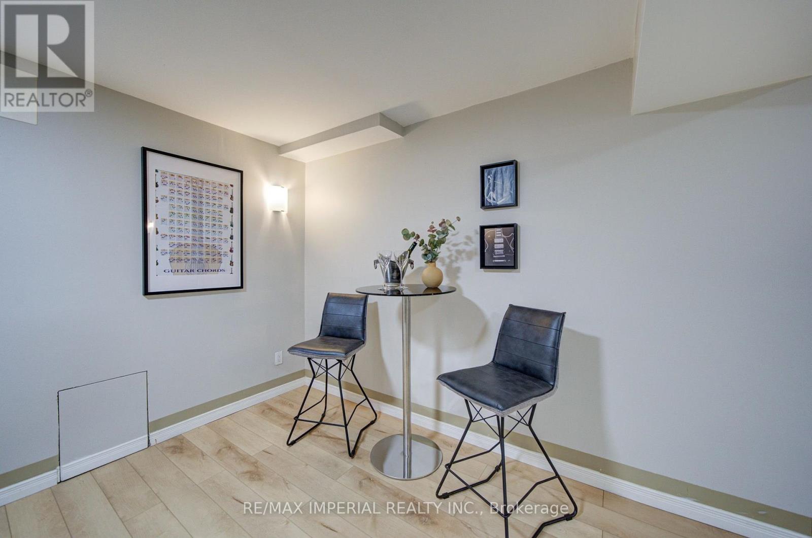 19 Penwick Crescent, Richmond Hill (North Richvale), Ontario  L4C 5B3 - Photo 37 - N13842300