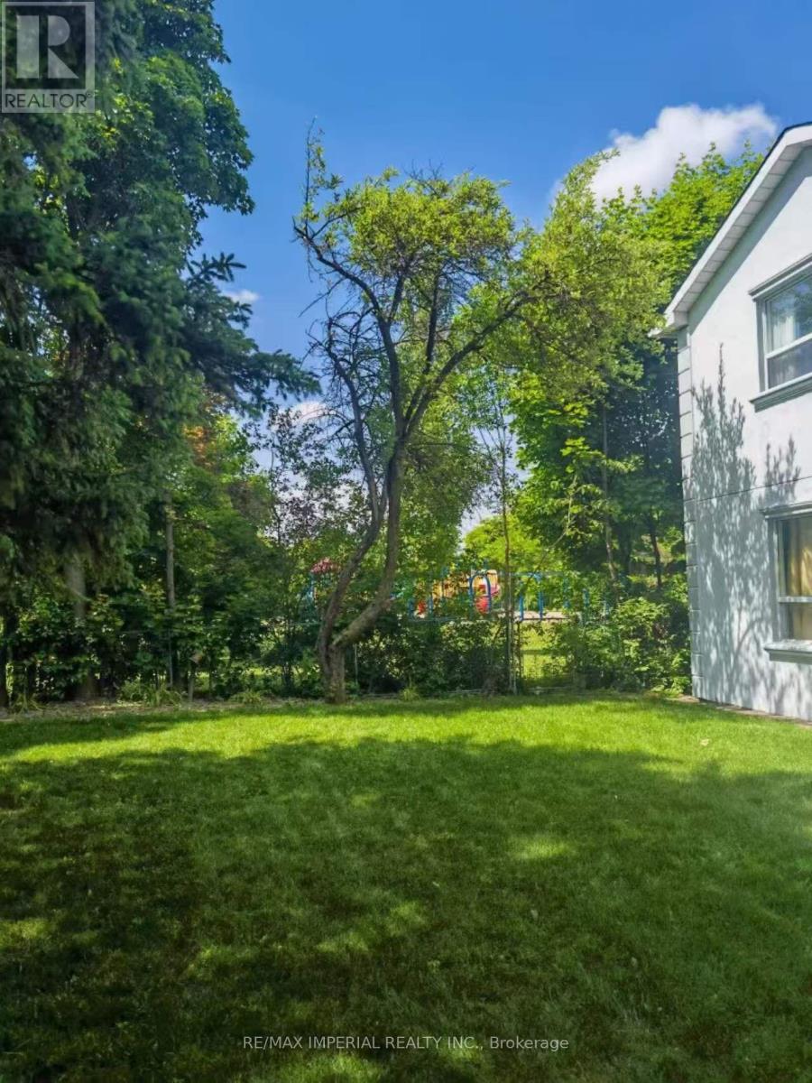 19 Penwick Crescent, Richmond Hill (North Richvale), Ontario  L4C 5B3 - Photo 44 - N13842300