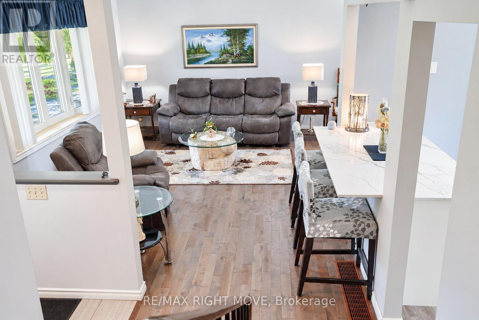 3 Lawson Avenue, Orillia, Ontario  L3V 3V5 - Photo 9 - S13842282