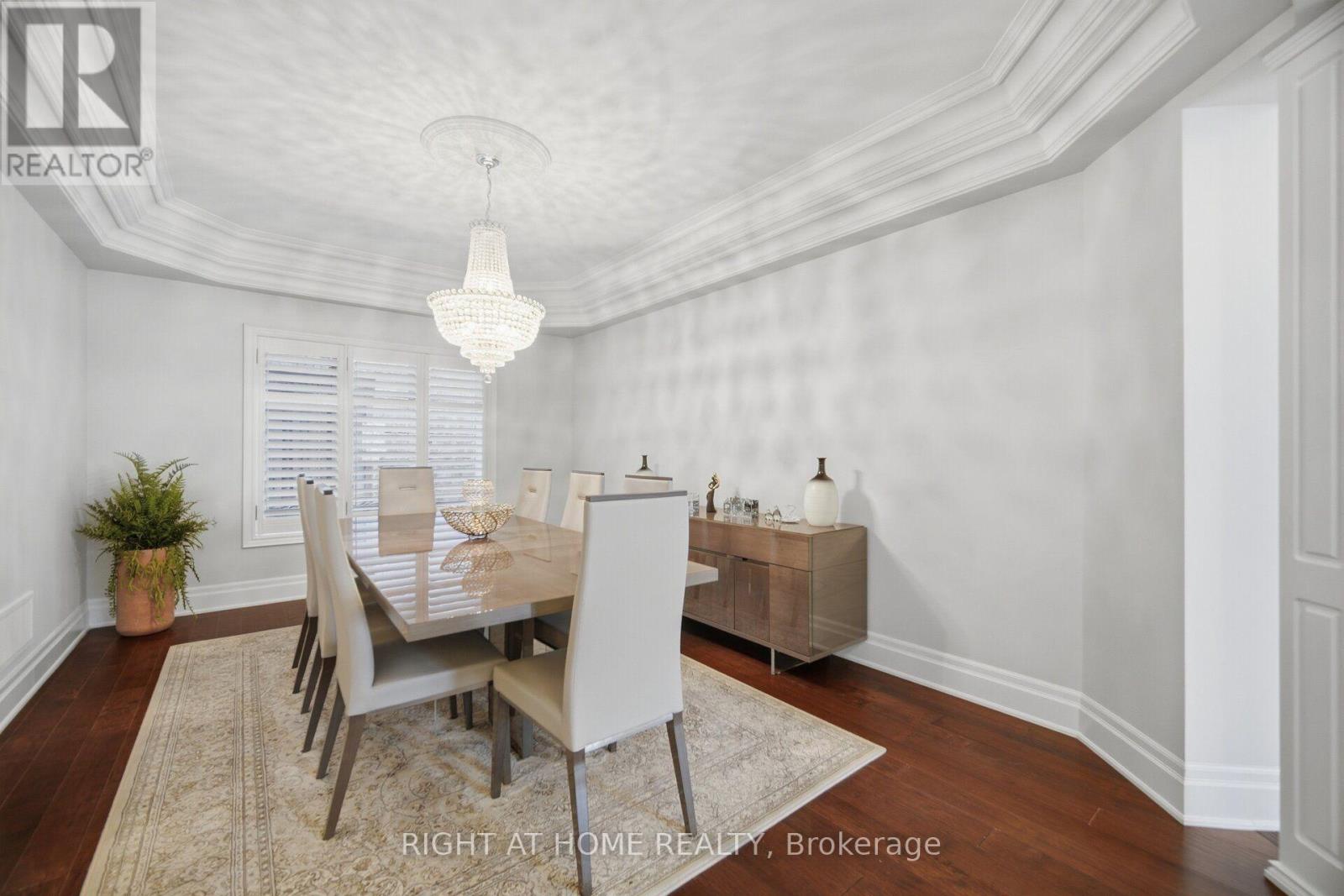 2122 Law Hill Gate, Oakville, Ontario  L6M 0A7 - Photo 11 - W13842218