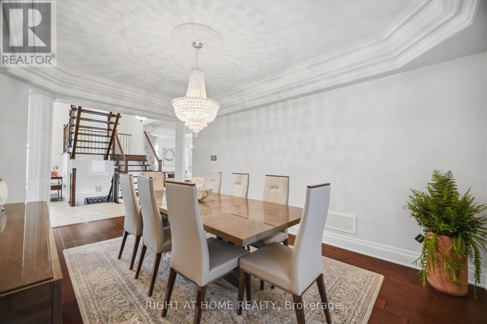 2122 Law Hill Gate, Oakville, Ontario  L6M 0A7 - Photo 12 - W13842218