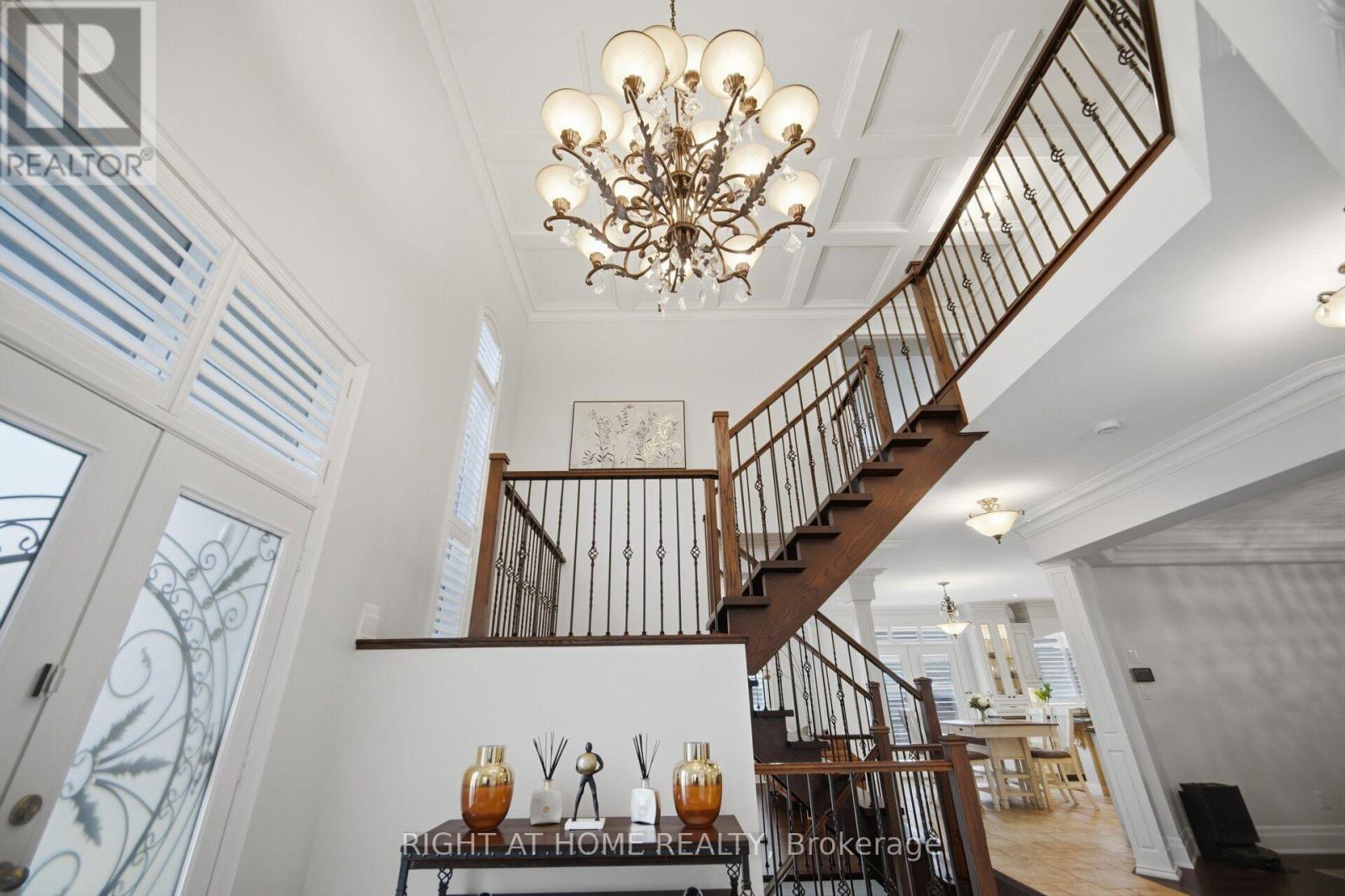 2122 Law Hill Gate, Oakville, Ontario  L6M 0A7 - Photo 7 - W13842218