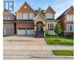 4 CASTLE MOUNTAIN DRIVE, Brampton, Ontario