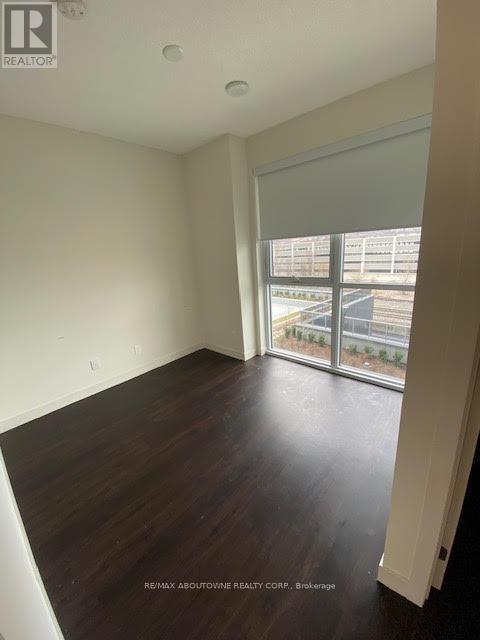 608 - 2087 Fairview Street, Burlington, Ontario  L7R 0E5 - Photo 12 - W13842278
