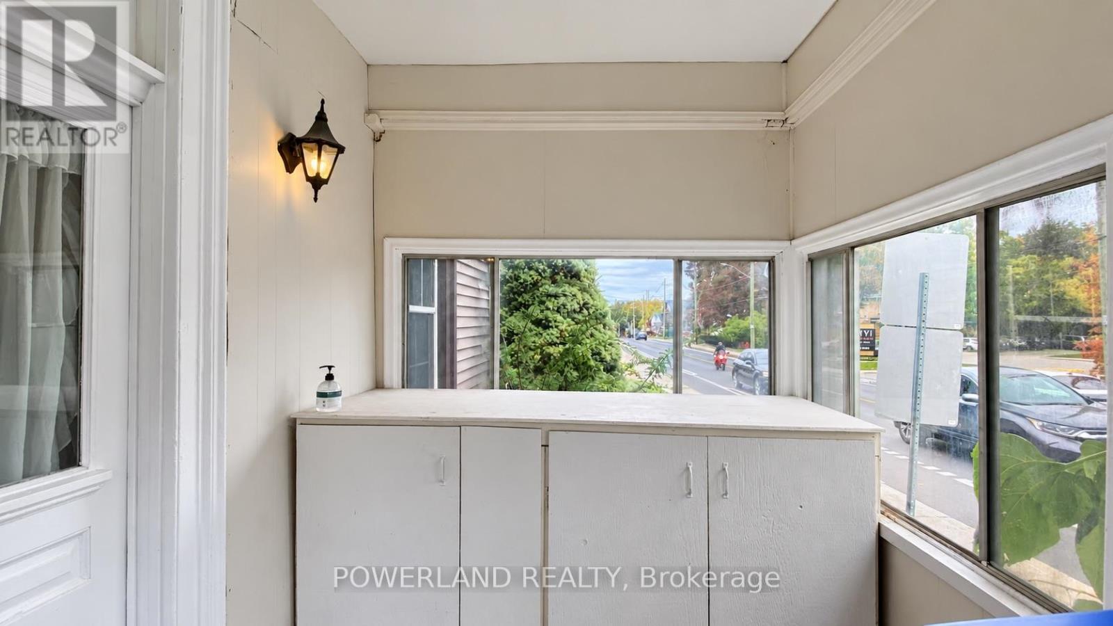 APT #1 - 202 PROSPECT STREET