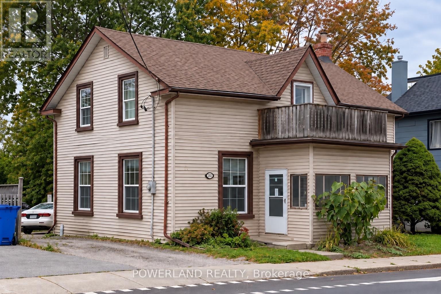 APT #1 - 202 PROSPECT STREET
