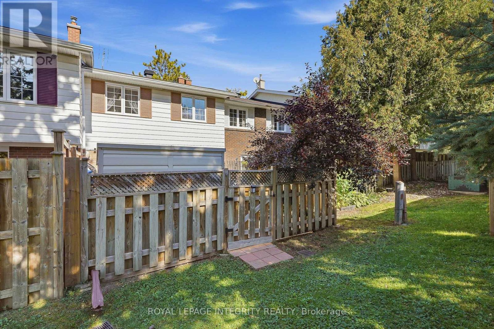 18 - 18 Greenbank Road S, Ottawa, Ontario  K2H 5T9 - Photo 31 - X13842352