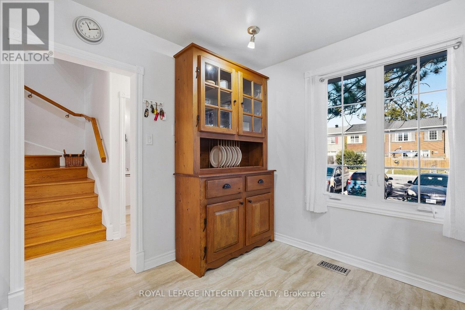 18 - 18 Greenbank Road S, Ottawa, Ontario  K2H 5T9 - Photo 8 - X13842352