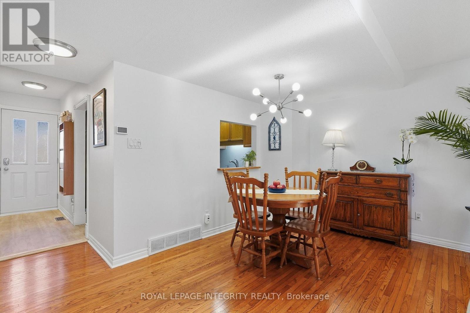 18 - 18 Greenbank Road S, Ottawa, Ontario  K2H 5T9 - Photo 9 - X13842352