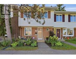 18 - 18 GREENBANK ROAD S, Ottawa, Ontario