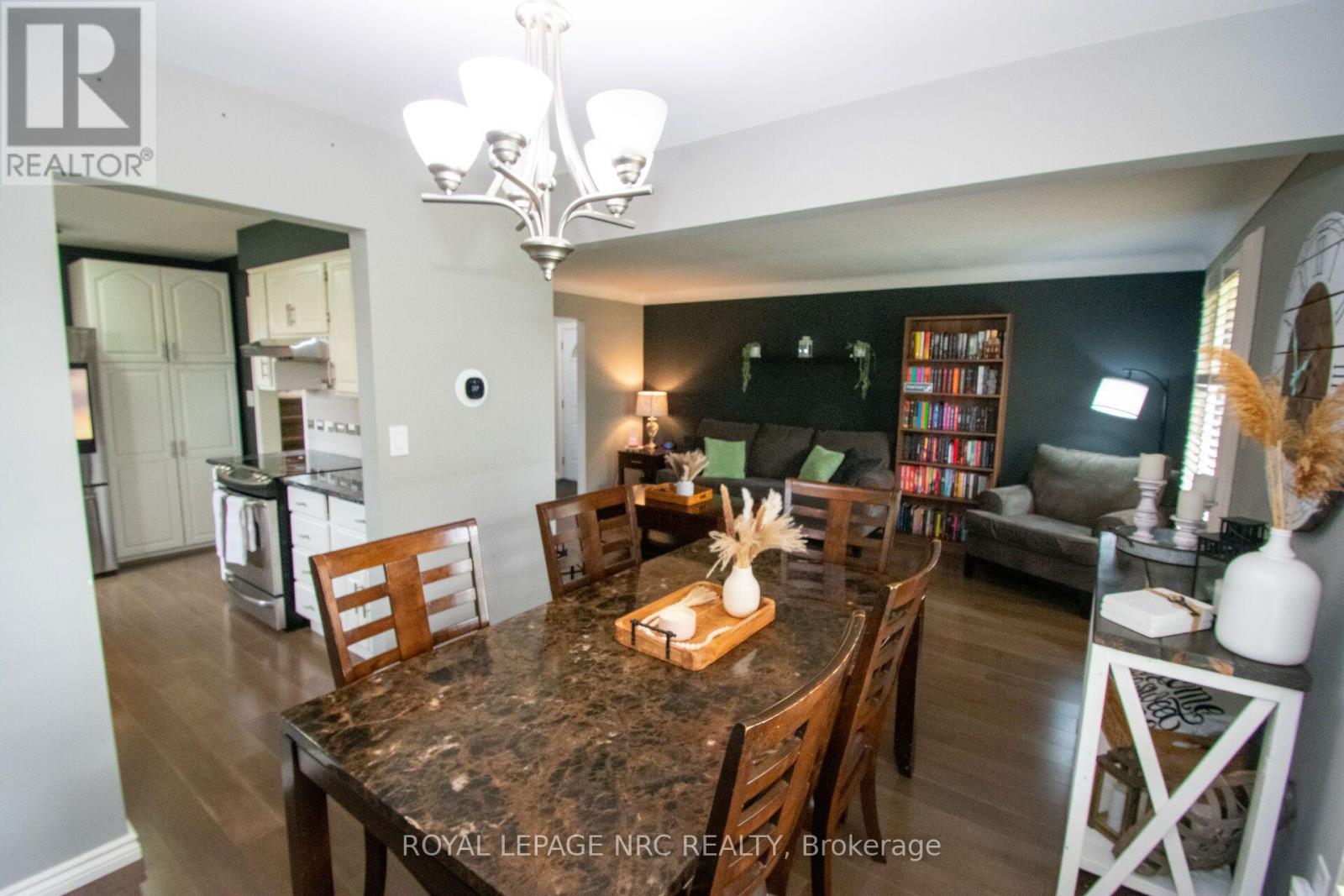 46 Trelawn Parkway, Welland, Ontario  L3C 1W5 - Photo 12 - X13842316