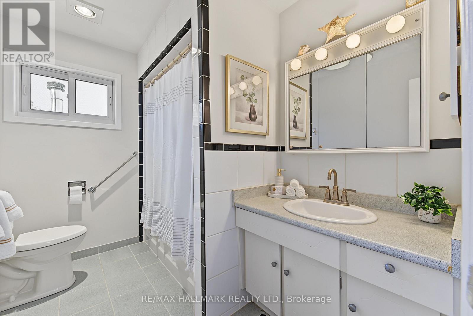 24 Charles Tupper Drive, Toronto, Ontario  M1C 2B1 - Photo 22 - E13842344