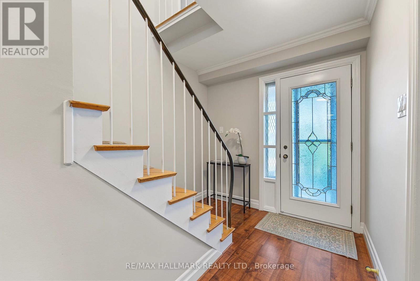 24 Charles Tupper Drive, Toronto, Ontario  M1C 2B1 - Photo 3 - E13842344