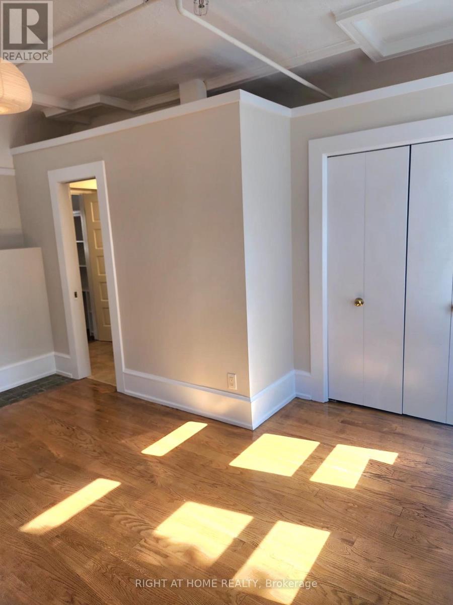 Unit 2 - 32 High Park Boulevard N, Toronto, Ontario  M6R 1M7 - Photo 7 - W13842342