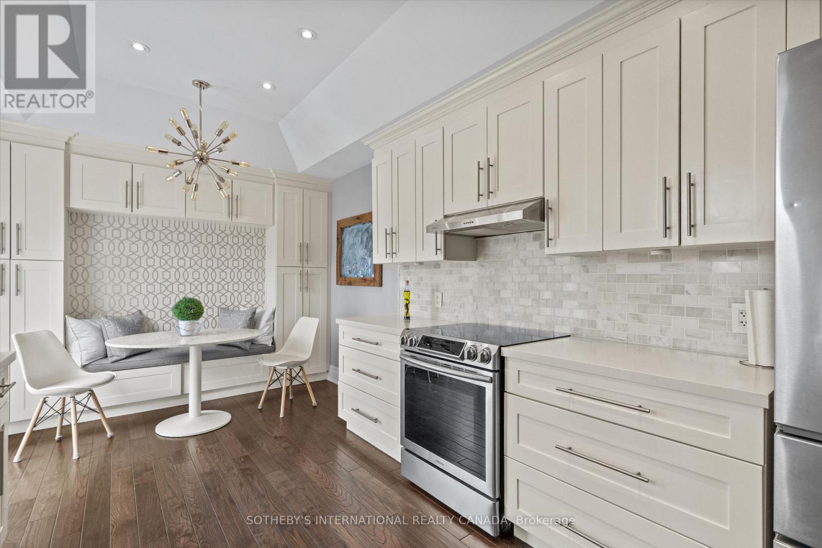 29 Woodbank Road, Toronto, Ontario  M9B 5C3 - Photo 10 - W13842346