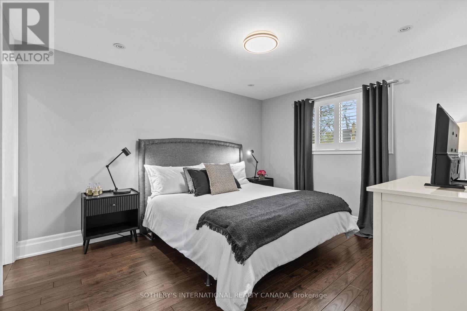 29 Woodbank Road, Toronto, Ontario  M9B 5C3 - Photo 13 - W13842346