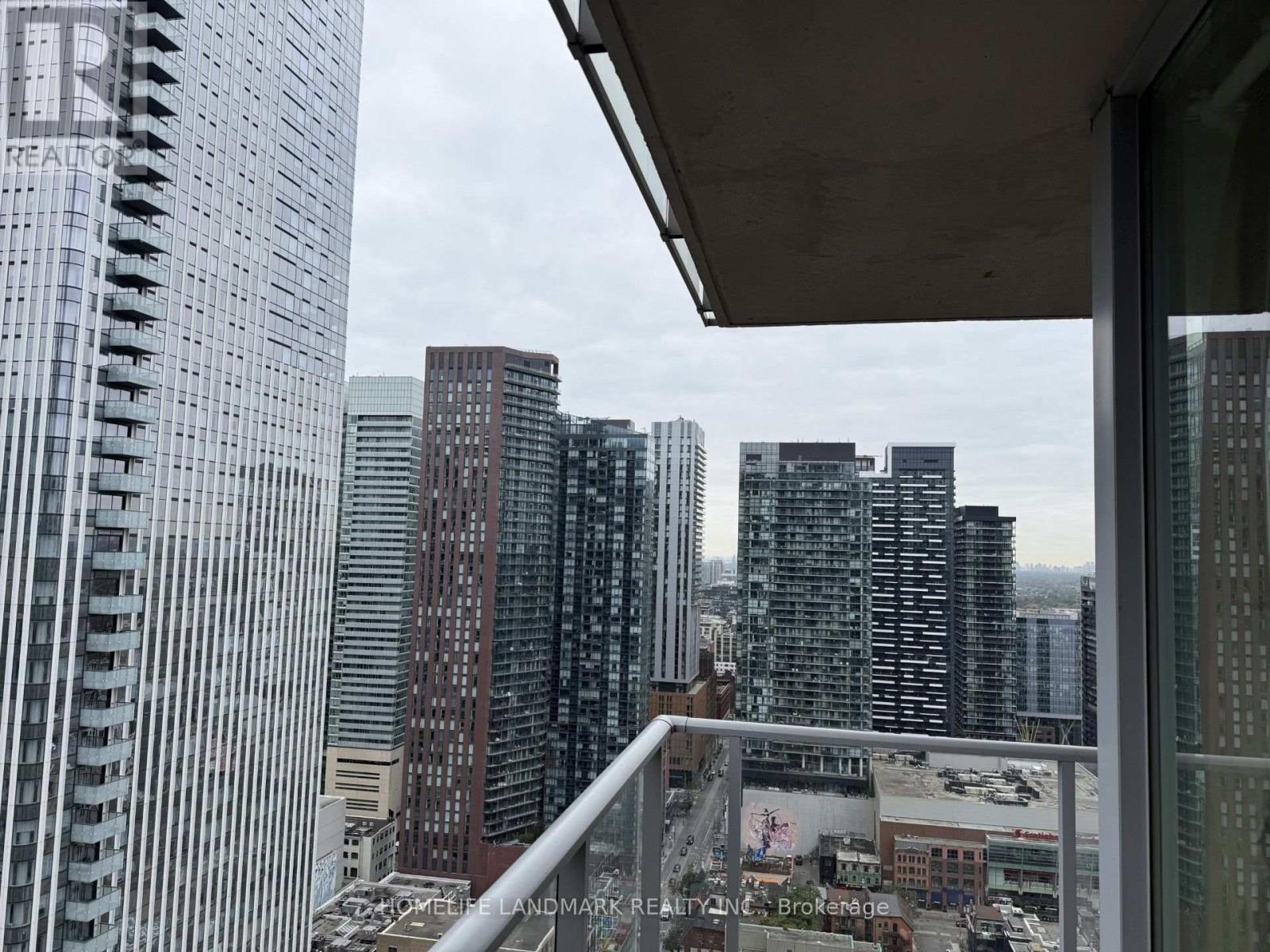3303 - 126 Simcoe Street, Toronto, Ontario  M5H 4E6 - Photo 17 - C13832138