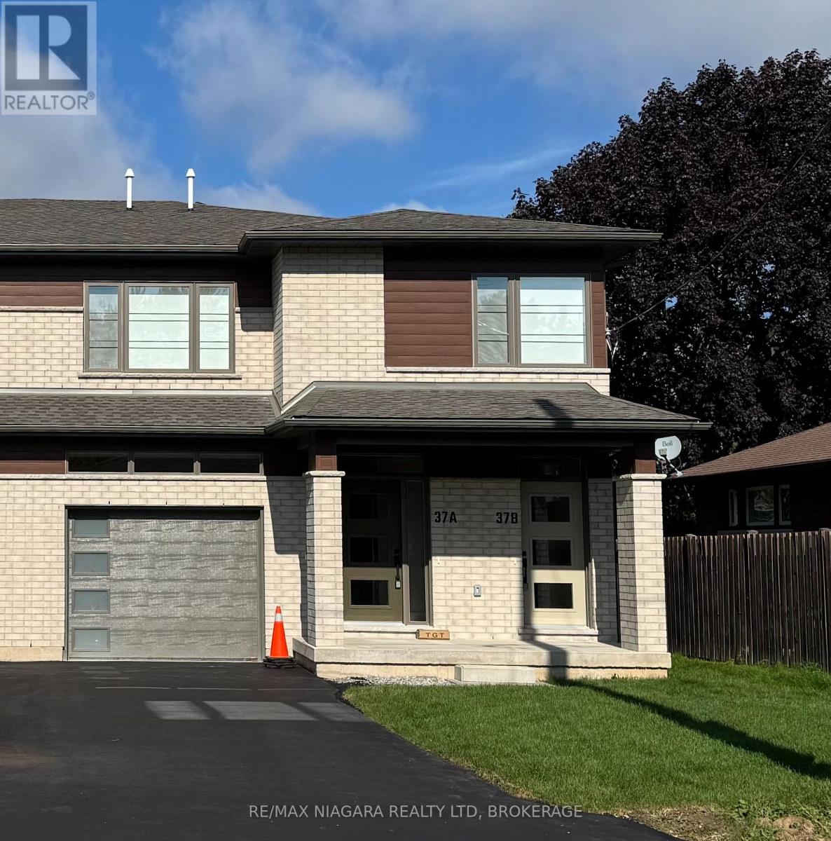 B - 37 BUCHANAN ROAD, St. Catharines, Ontario