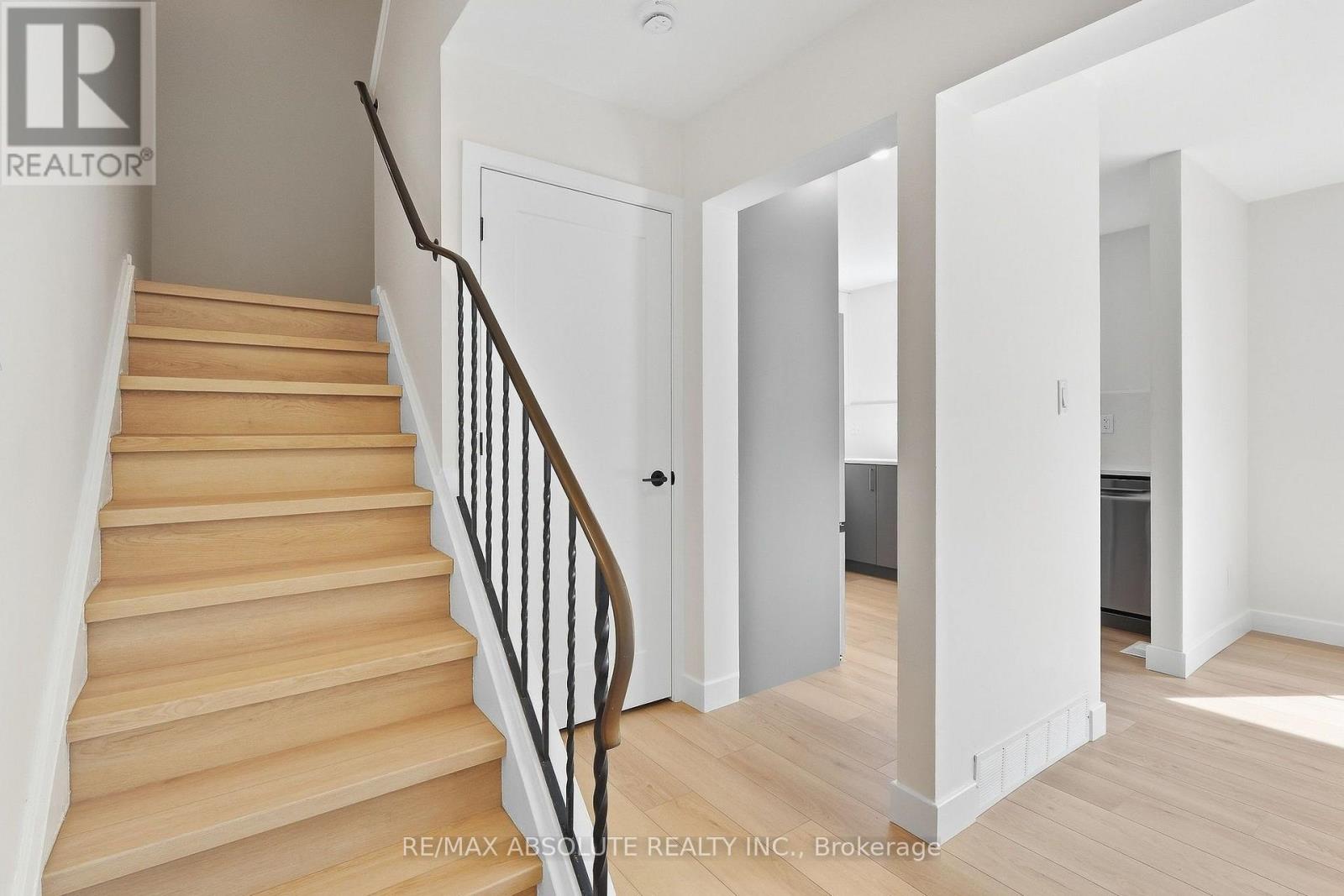 286 Mockingbird Drive, Ottawa, Ontario K1E 2A5 - Photo 15 - X13842380