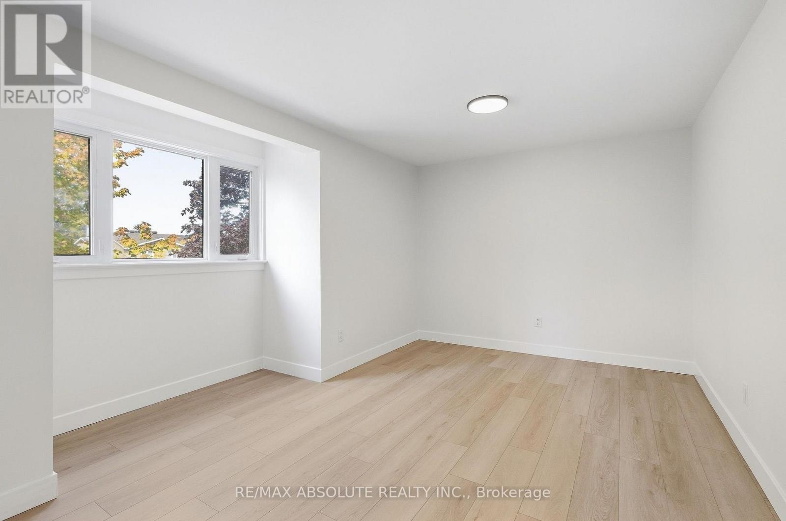 286 Mockingbird Drive, Ottawa, Ontario K1E 2A5 - Photo 16 - X13842380