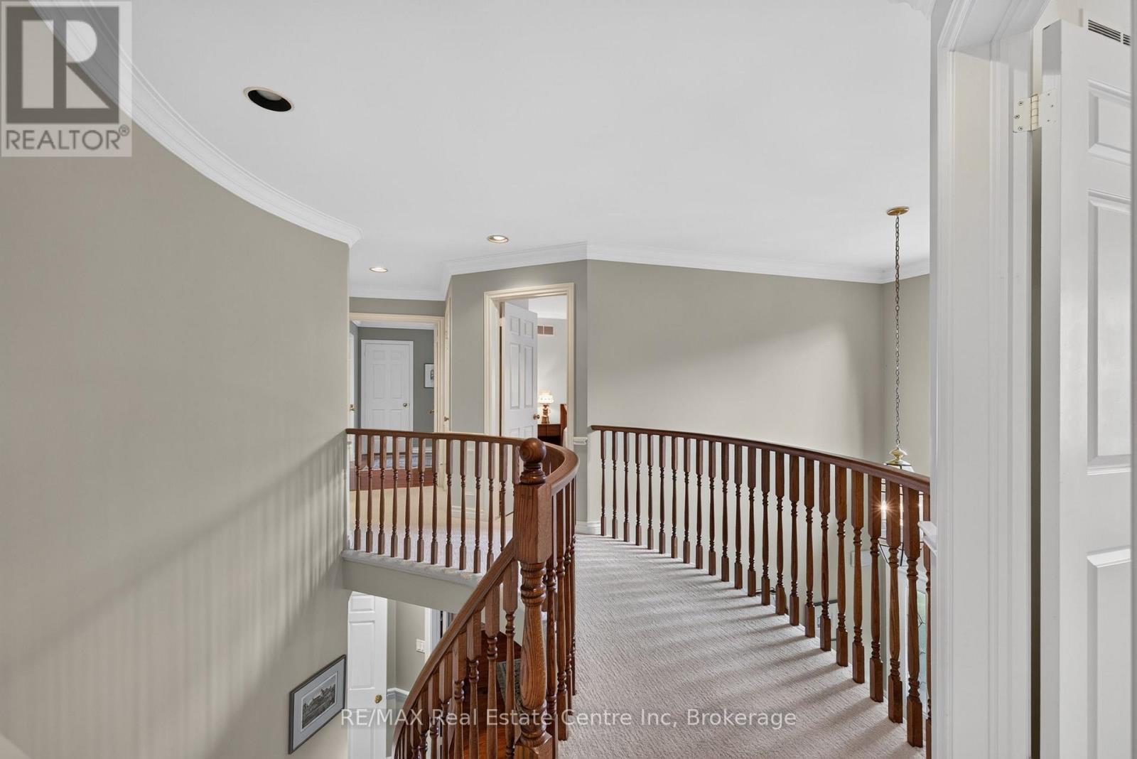 179 Oaklands Park Court, Burlington, Ontario  L7T 4G9 - Photo 23 - W13842358