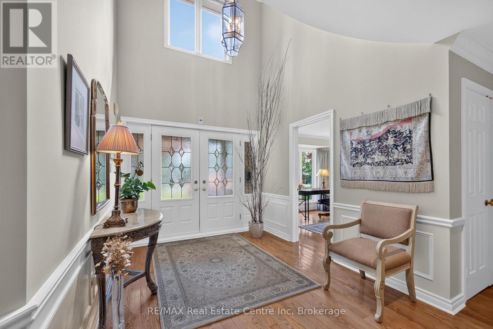 179 Oaklands Park Court, Burlington, Ontario  L7T 4G9 - Photo 6 - W13842358