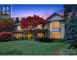 179 OAKLANDS PARK COURT, Burlington, Ontario