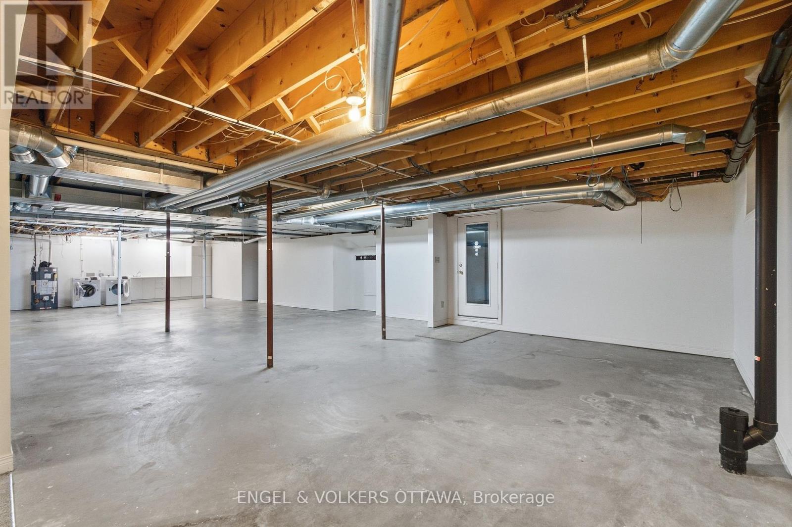 435 Westminster Avenue, Ottawa, Ontario  K2A 2T7 - Photo 37 - X13838506
