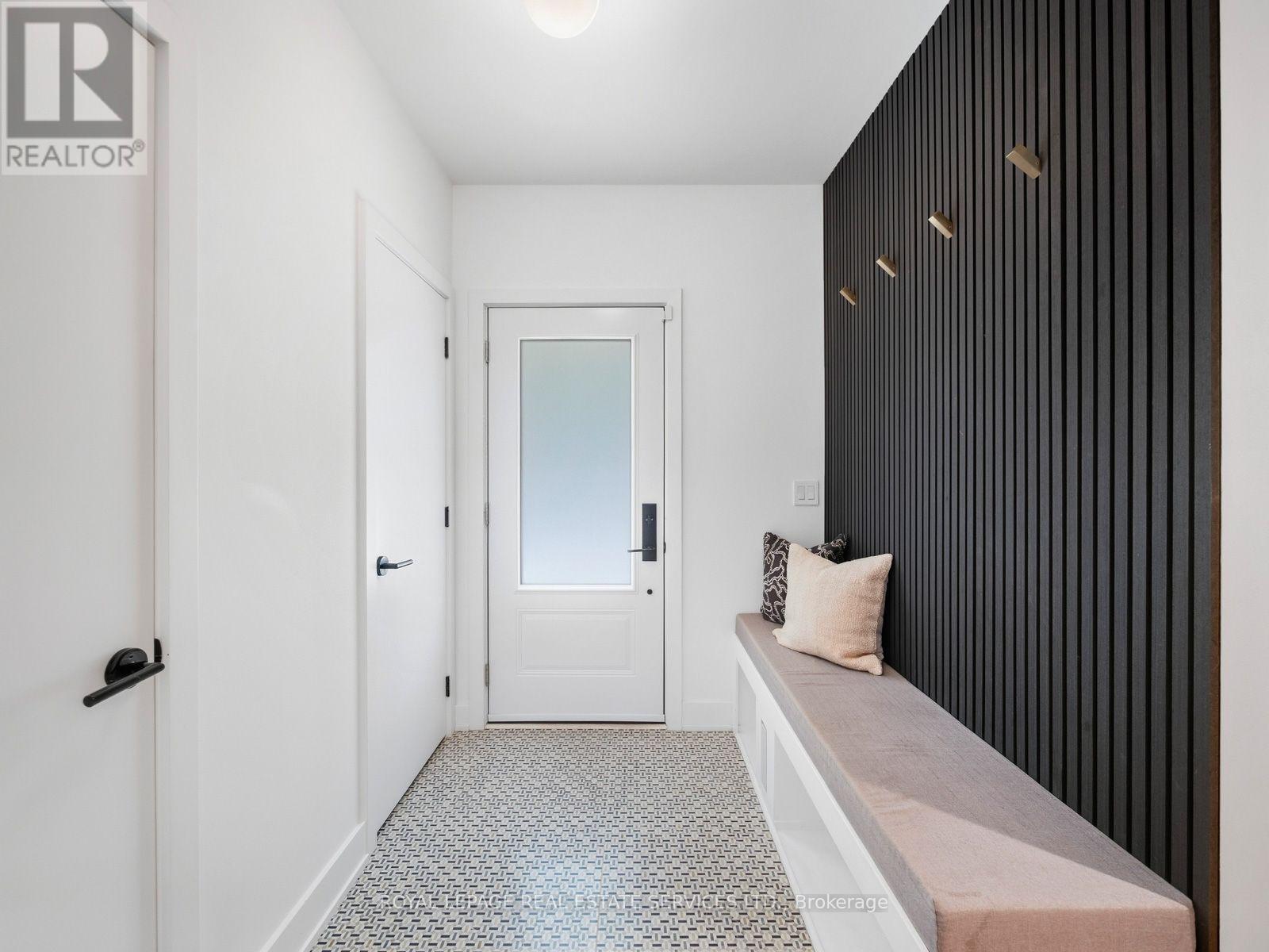 374 Spadina Road, Toronto, Ontario  M5P 2V8 - Photo 3 - C13842376