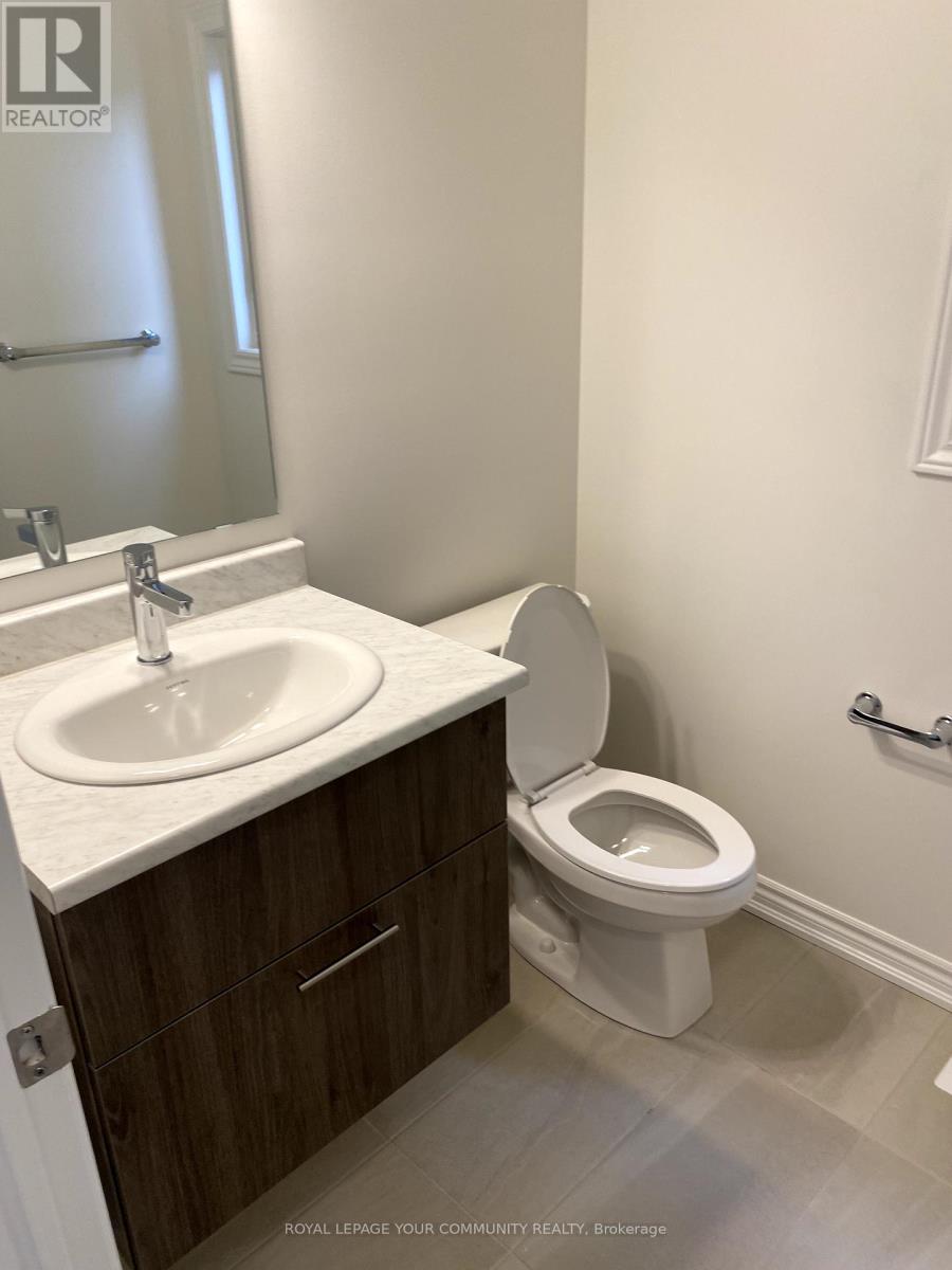 49 Phoenix Boulevard, Barrie, Ontario  L9J 0P7 - Photo 15 - S13842378