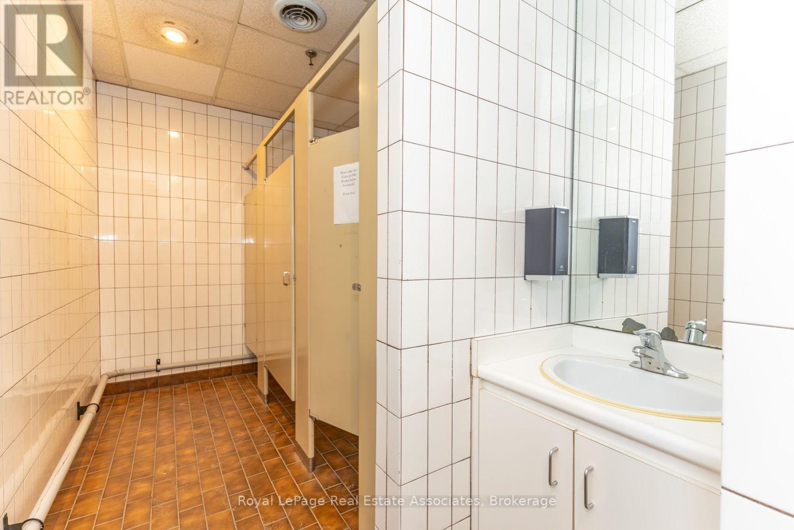 A B C - 381 Richmond Street E, Toronto, Ontario  M5A 1P6 - Photo 18 - C13812426