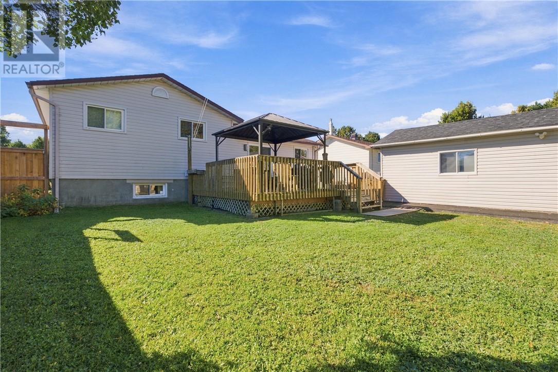 34 St Isidore, Hanmer, Ontario  P3P 1K4 - Photo 3 - 2130645