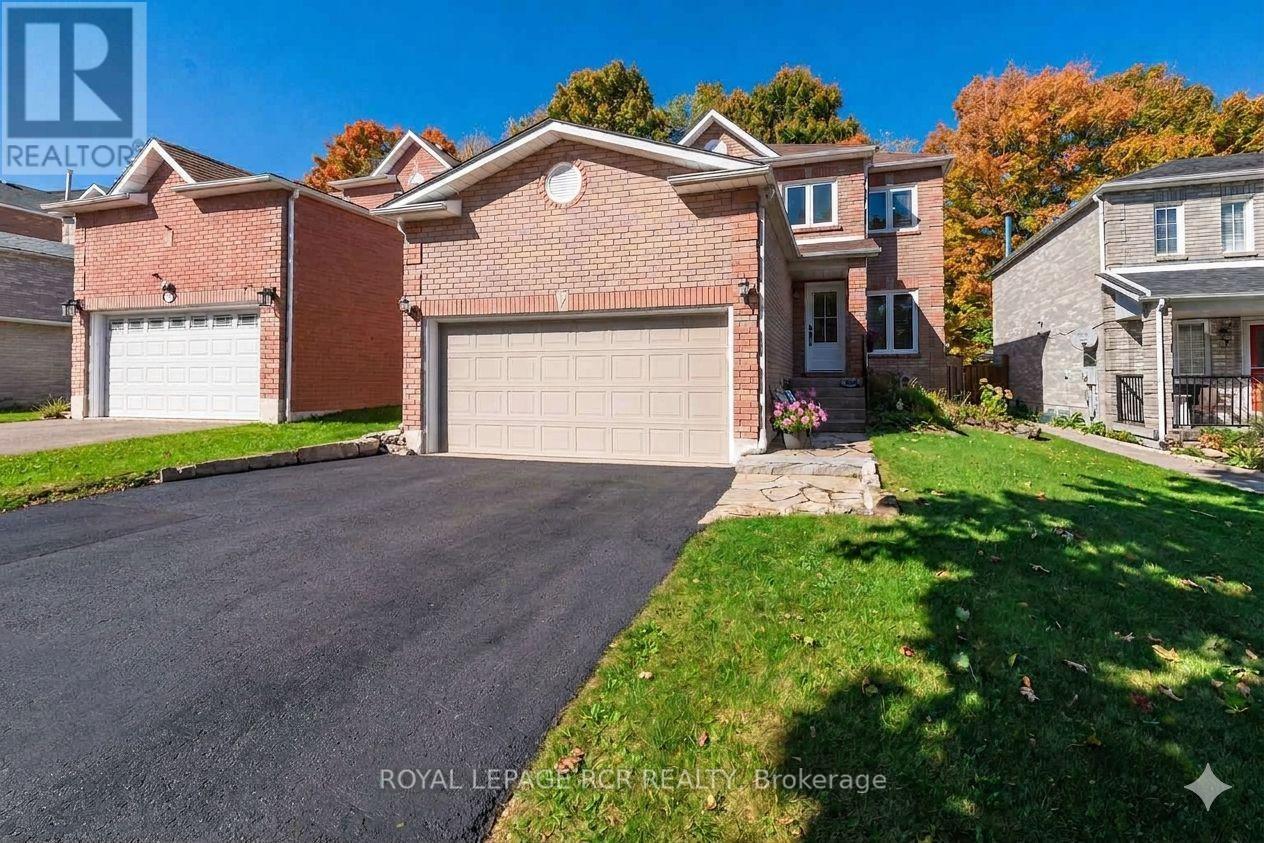 194 LISA MARIE DRIVE, Orangeville, Ontario