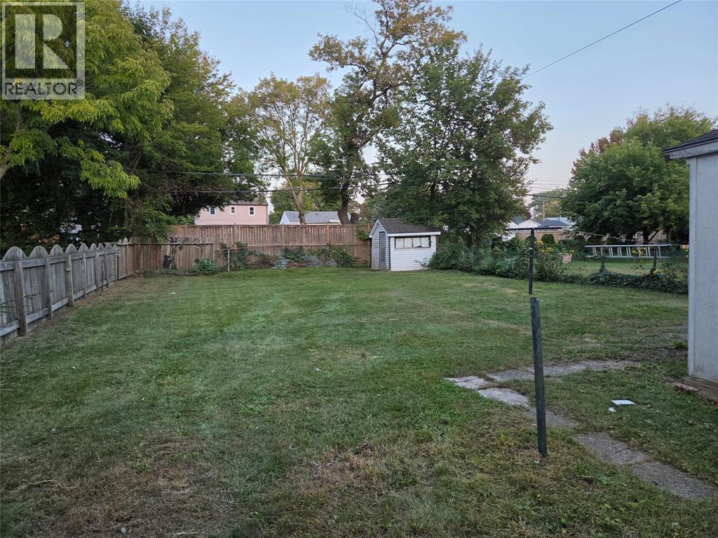 700 Copland Road, Sarnia, Ontario  N7T 7B4 - Photo 3 - 26023968