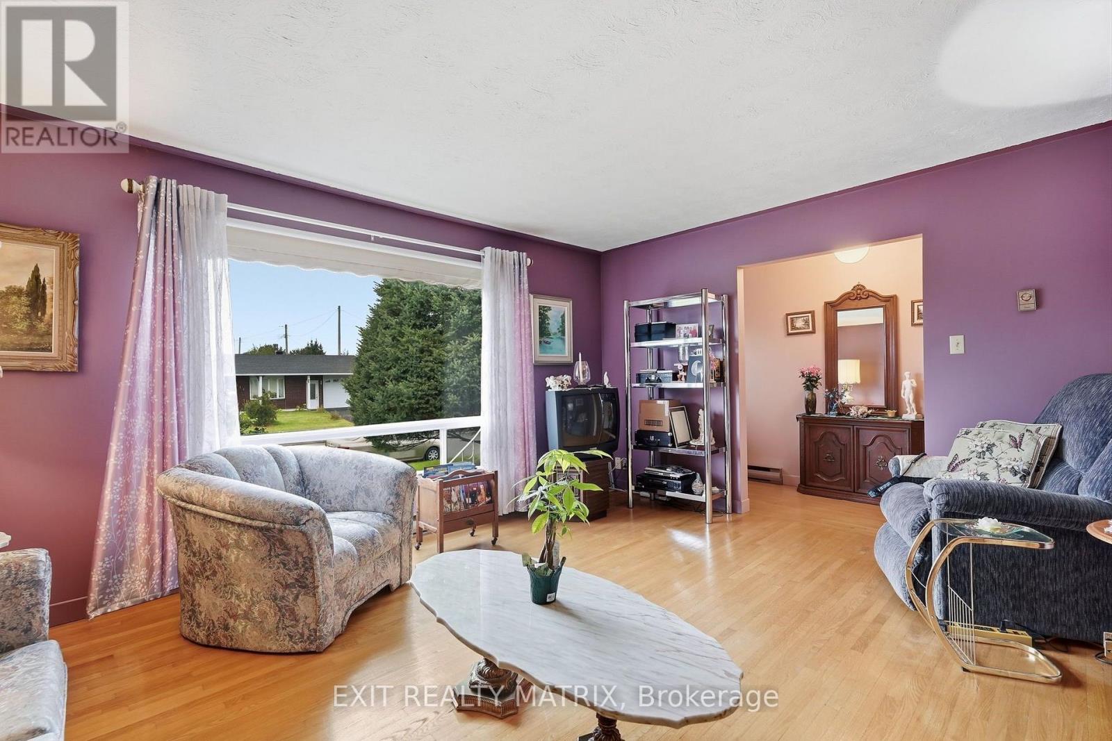 815 Edmond Street, Hawkesbury, Ontario K6A 3C6 - Photo 5 - X13842408