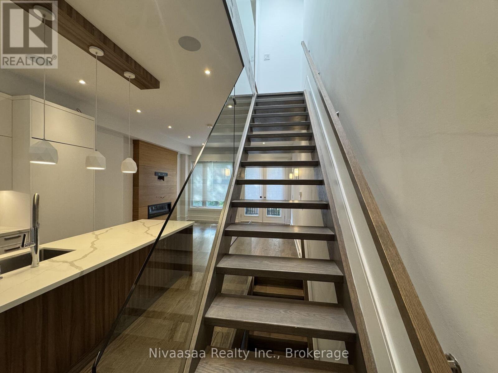 177 Ranleigh Avenue, Toronto, Ontario  M4N 1X3 - Photo 16 - C13842414