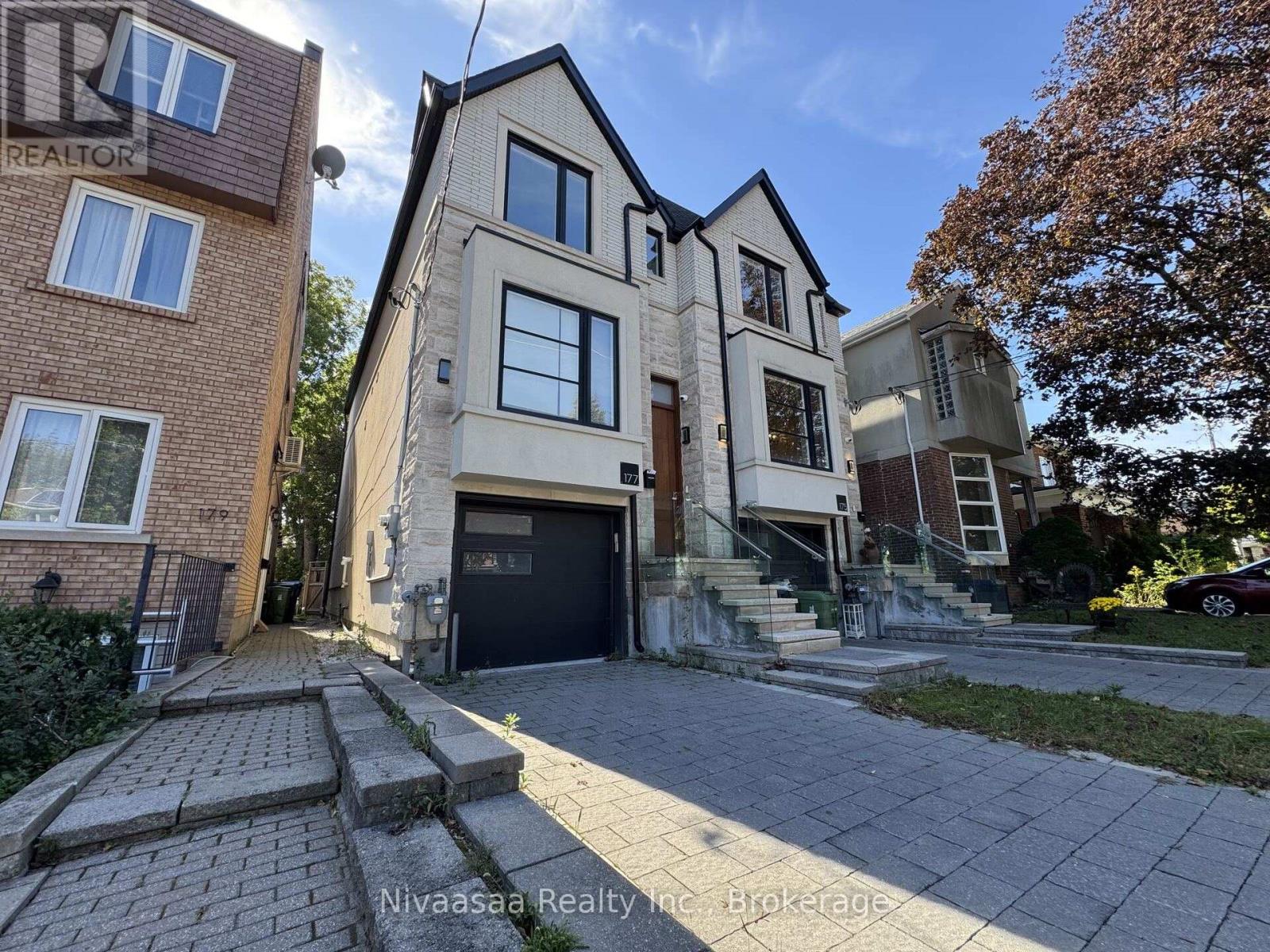 177 Ranleigh Avenue, Toronto, Ontario  M4N 1X3 - Photo 2 - C13842414