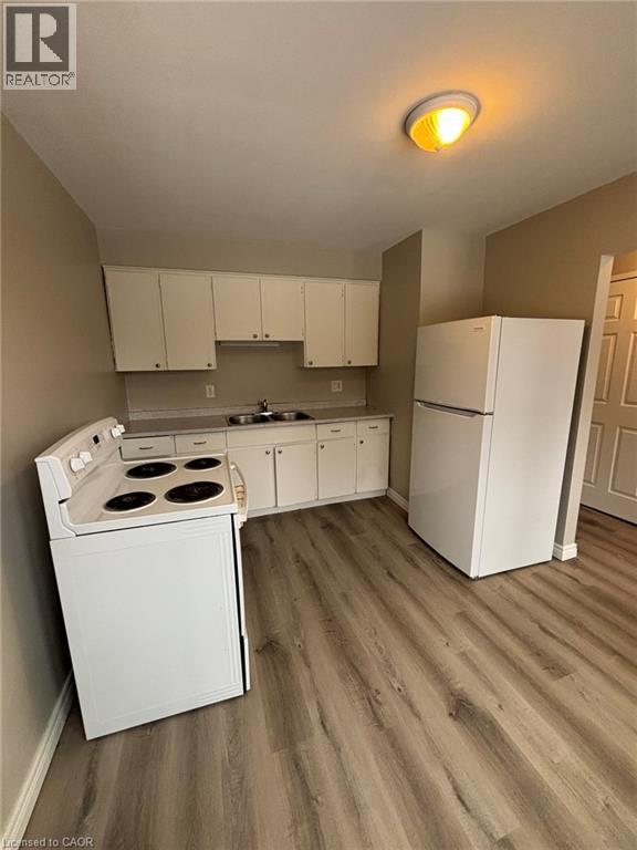 730 N Indian Road N, Sarnia, Ontario  N7T 7H1 - Photo 5 - 40867346