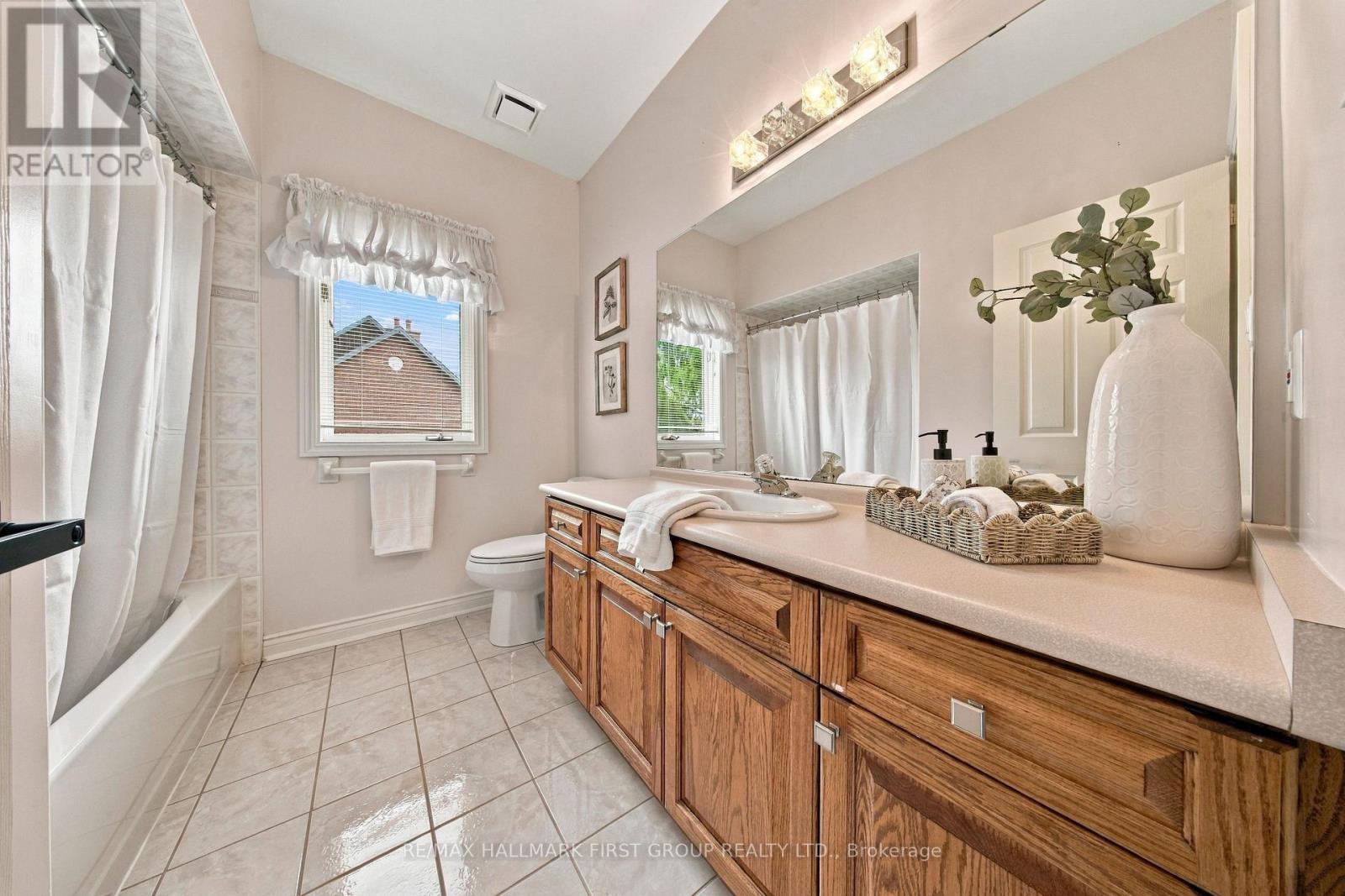 17 Buggey Lane, Ajax (Northeast Ajax), Ontario  L1Z 1X4 - Photo 27 - E13842388