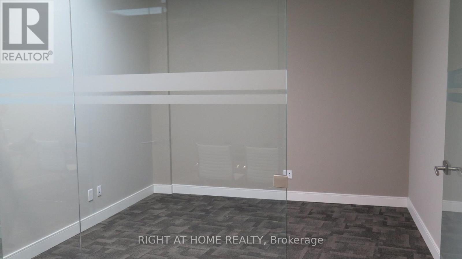 Unit # 18 - 1725 Kingston Road, Pickering (Village East), Ontario  L1V 4L9 - Photo 11 - E13842392