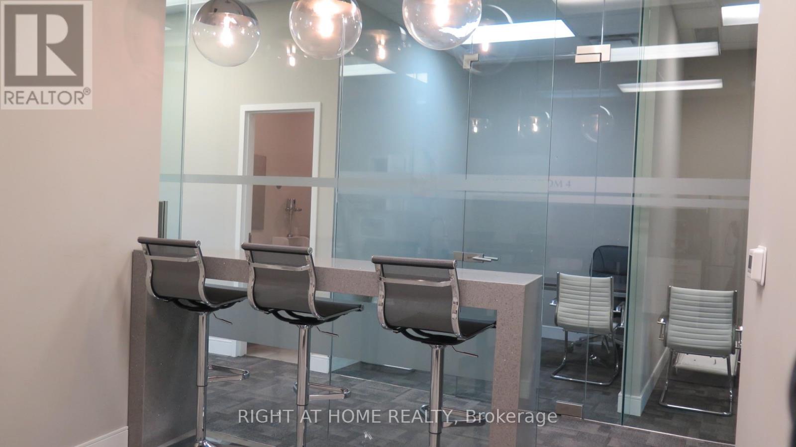 Unit # 18 - 1725 Kingston Road, Pickering (Village East), Ontario  L1V 4L9 - Photo 15 - E13842392