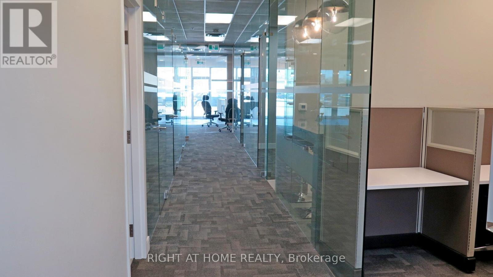 Unit # 18 - 1725 Kingston Road, Pickering (Village East), Ontario  L1V 4L9 - Photo 18 - E13842392