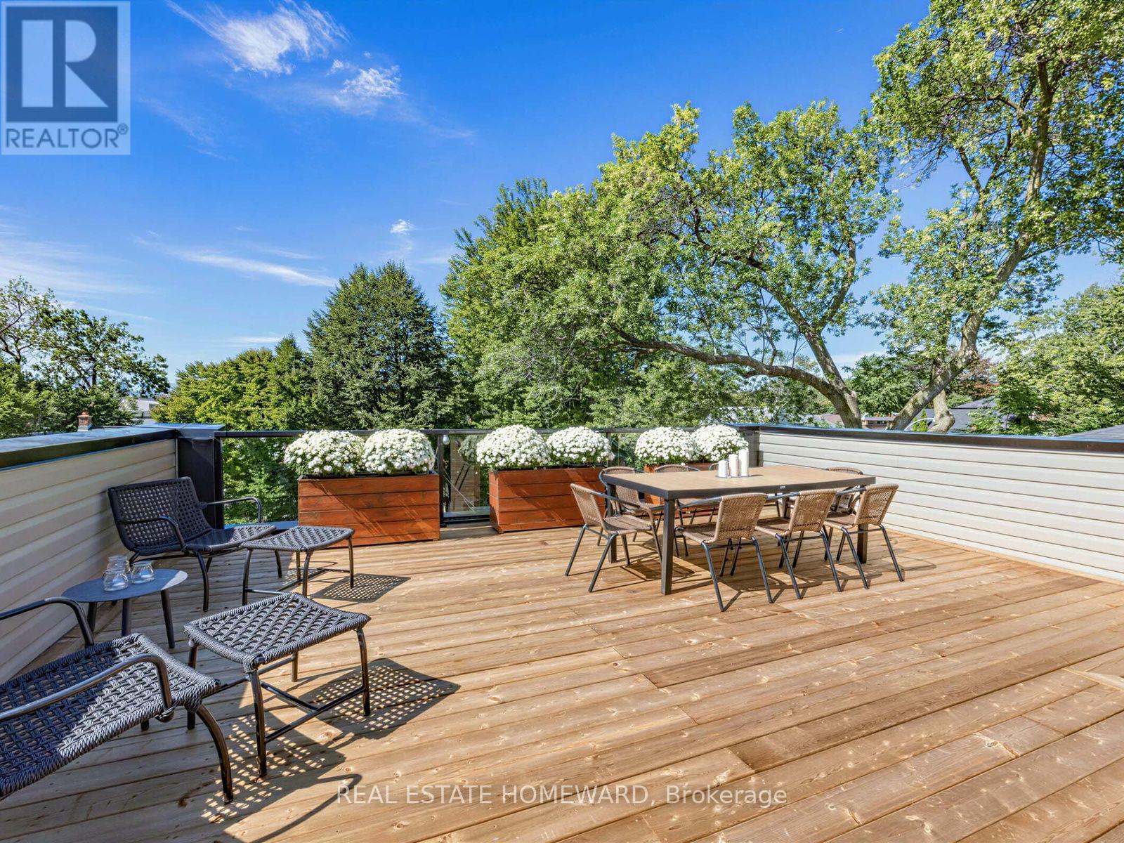 293 Rhodes Avenue, Toronto (Greenwood-Coxwell), Ontario  M4L 3A4 - Photo 43 - E13842394