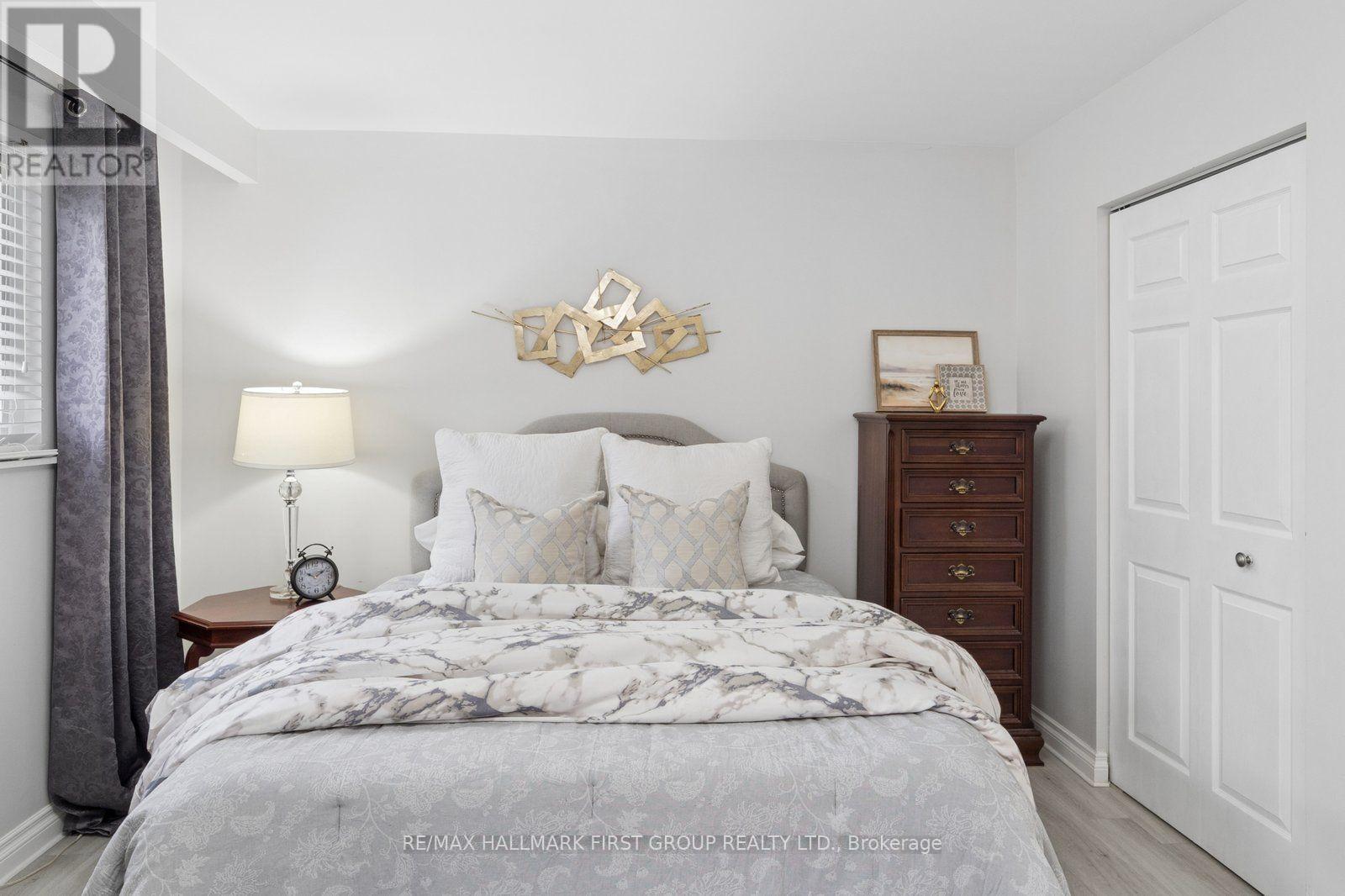 577 Creekview Circle, Pickering (West Shore), Ontario  L1W 2Z9 - Photo 20 - E13842454