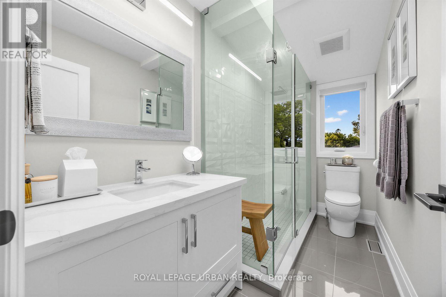 287 Glebemount Avenue, Toronto (Danforth Village-East York), Ontario  M4C 3T9 - Photo 24 - E13842488