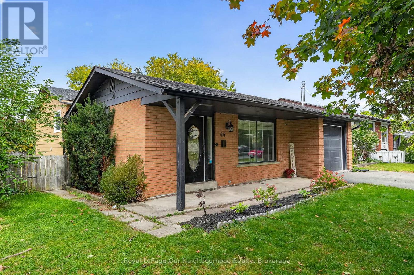 44 Barbara Street, Quinte West (Trenton Ward), Ontario  K8V 1Z5 - Photo 2 - X13842398