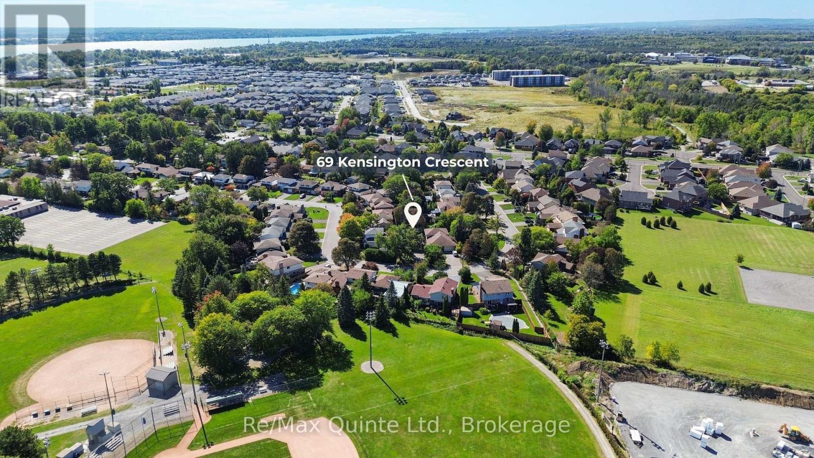 69 Kensington Crescent, Belleville (Belleville Ward), Ontario  K8P 4T4 - Photo 2 - X13842428